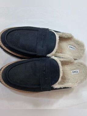TOMS Black Suede Faux-Fur Lined Slip-On Loafers size 8.5 NWOT
